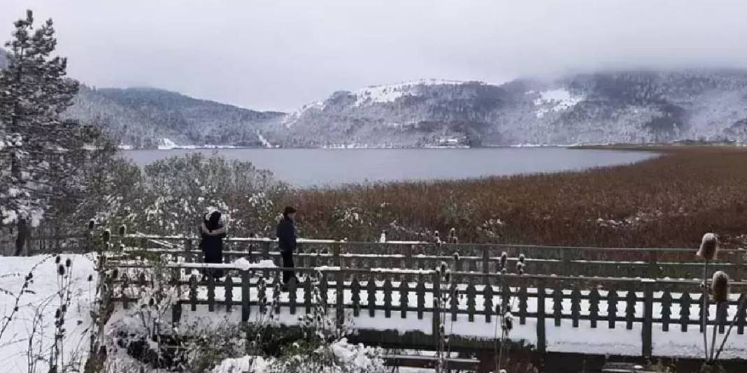 Dışarıda kar huzuru, içeride şömine sıcaklığı! Kış tatili burada bir başka: Türkiye’nin en doğal cenneti 3